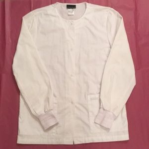 Cherokee Solid White Scrub Jacket Warmer Small